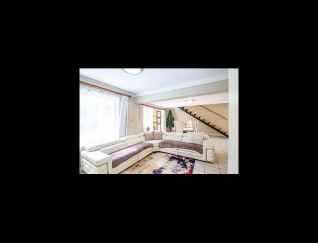 3 BEDROOM CLUSTER FOR SALE IN MEYERSDAL